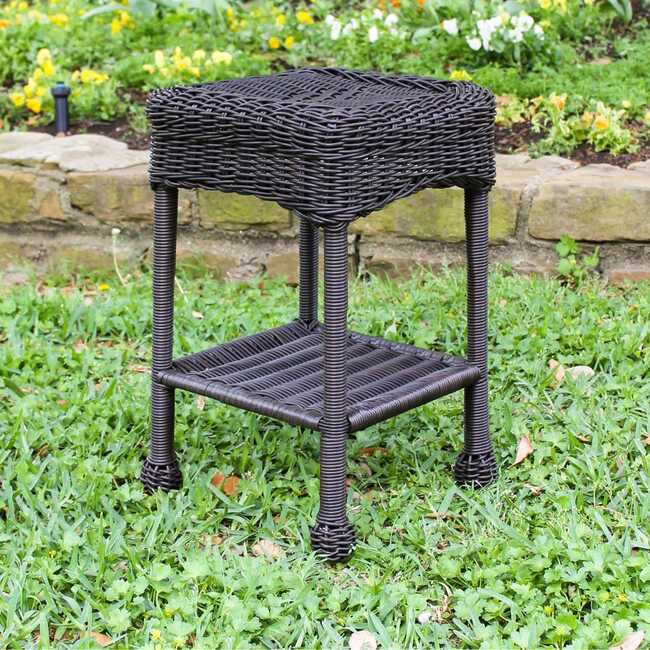 Malabar Resin Wicker/ Steel Outdoor Side Table (6 Colors Available)